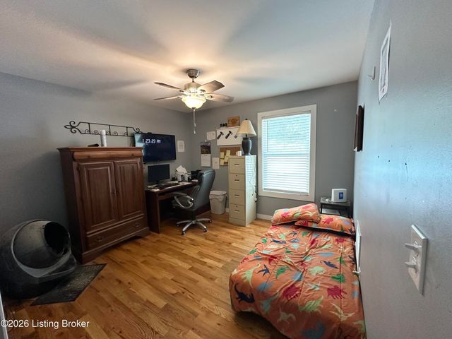 1014 Goose Creek Rd, Taylorsville, KY 40071