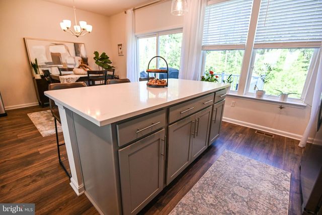 2047 HINSHAW DR, Odenton, MD 21113
