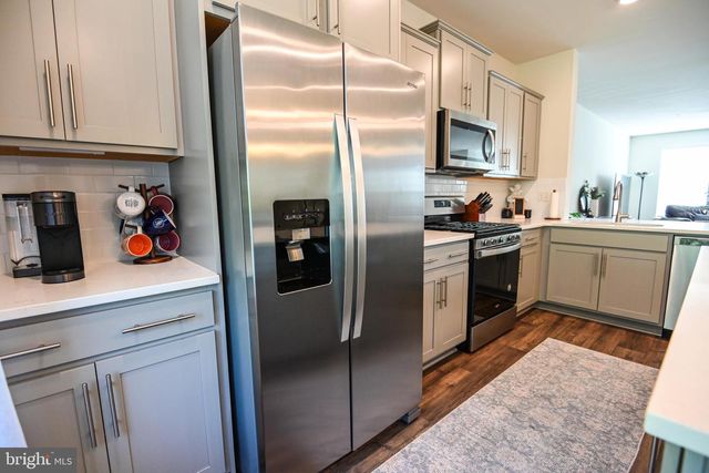 2047 HINSHAW DR, Odenton, MD 21113