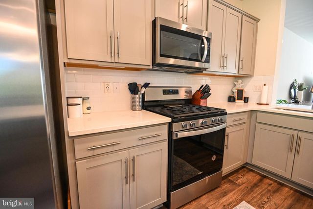 2047 HINSHAW DR, Odenton, MD 21113