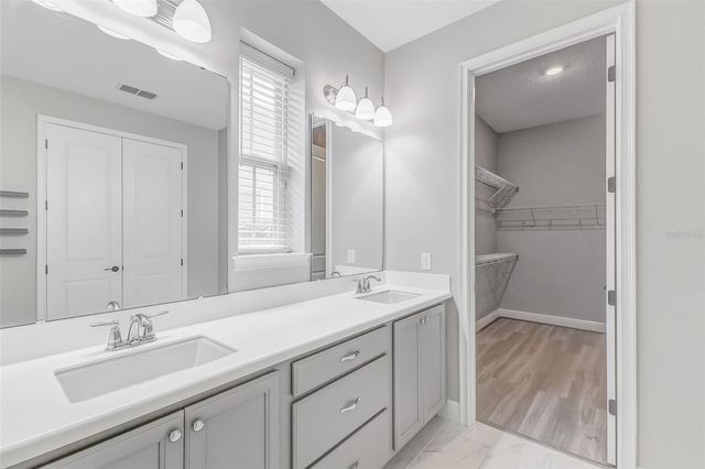 8521 DUBOCHET STREET, Orlando, FL 32827