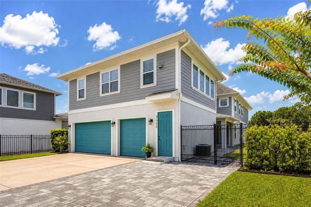 8521 DUBOCHET STREET, Orlando, FL 32827