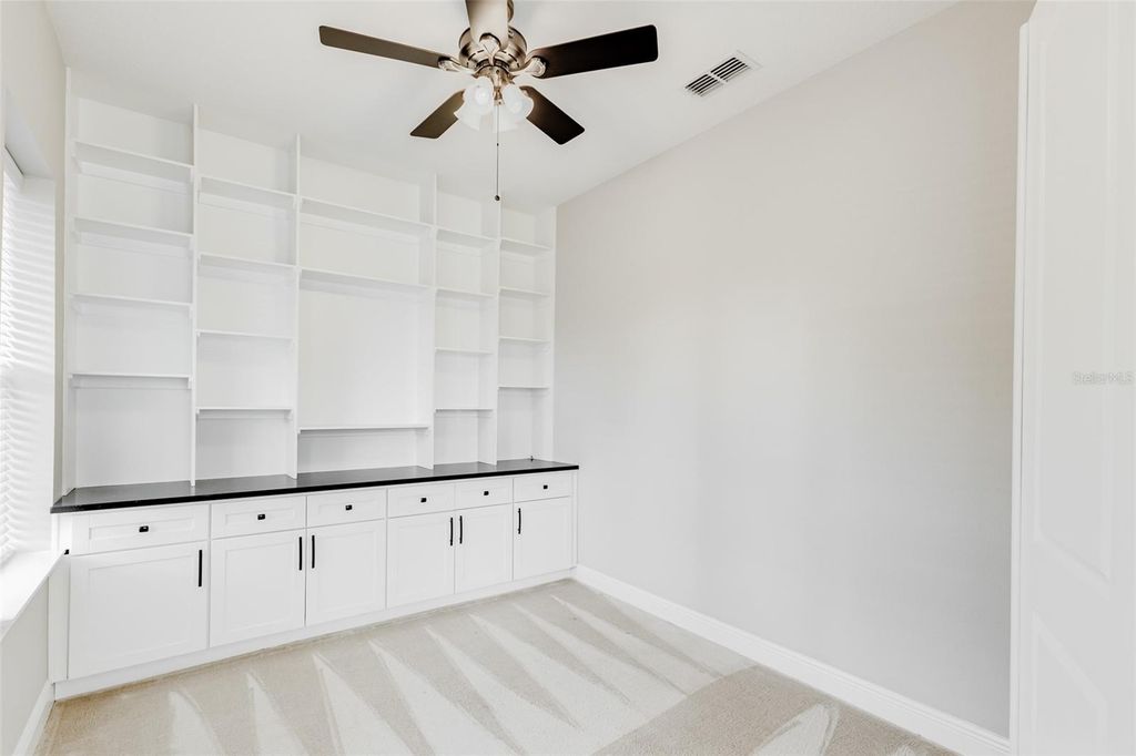 Image 6 of property listing at 8521 DUBOCHET STREET, Orlando, FL 32827