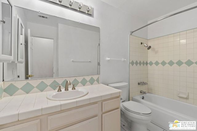 1852 N Mira Loma Way, Palm Springs, CA 92262