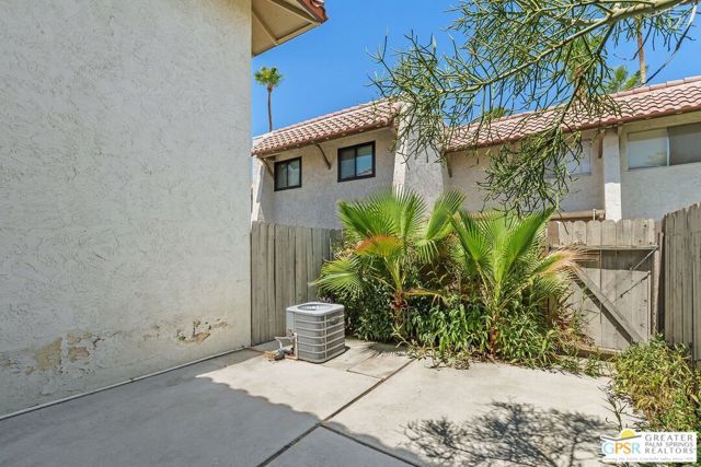 1852 N Mira Loma Way, Palm Springs, CA 92262