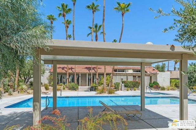 1852 N Mira Loma Way, Palm Springs, CA 92262