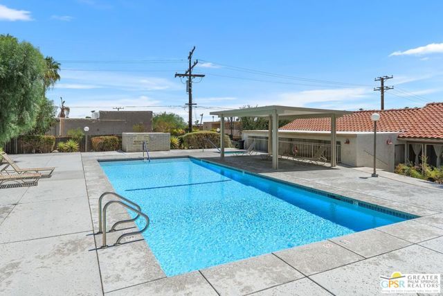 1852 N Mira Loma Way, Palm Springs, CA 92262