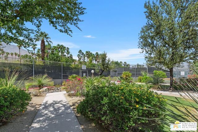 1852 N Mira Loma Way, Palm Springs, CA 92262