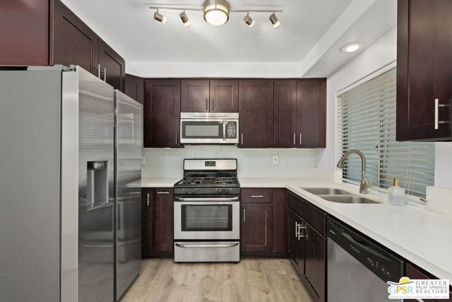 1852 N Mira Loma Way, Palm Springs, CA 92262