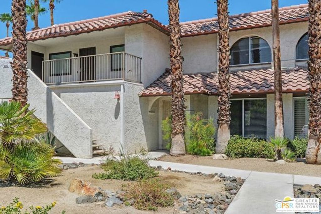 1852 N Mira Loma Way, Palm Springs, CA 92262