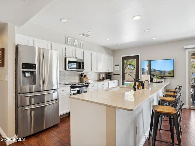 6319 N 82ND Way, Scottsdale, AZ 85250