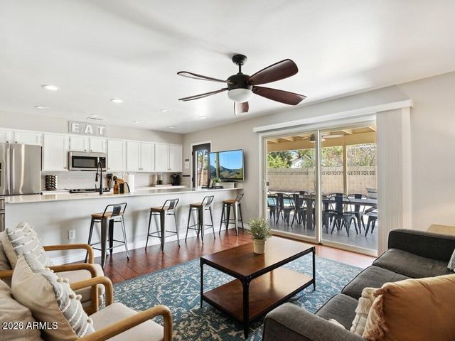 6319 N 82ND Way, Scottsdale, AZ 85250
