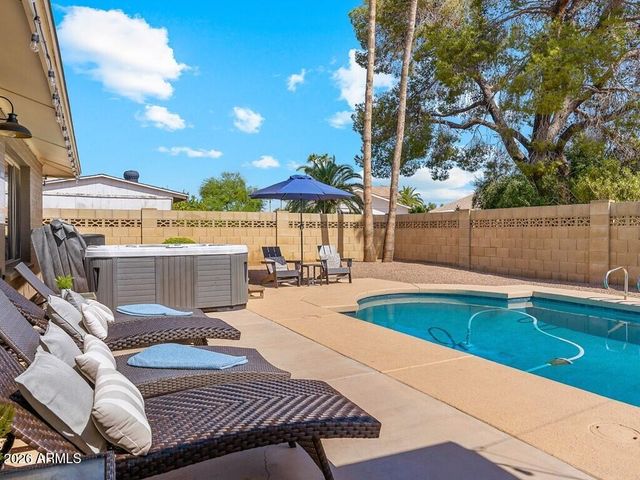 6319 N 82ND Way, Scottsdale, AZ 85250
