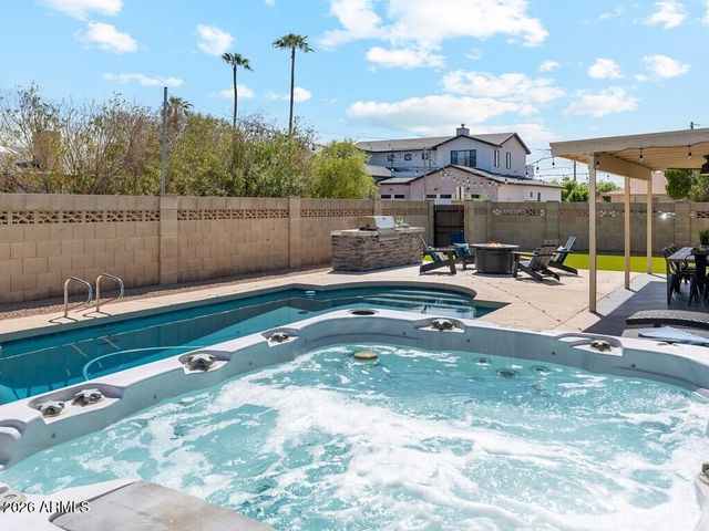 6319 N 82ND Way, Scottsdale, AZ 85250