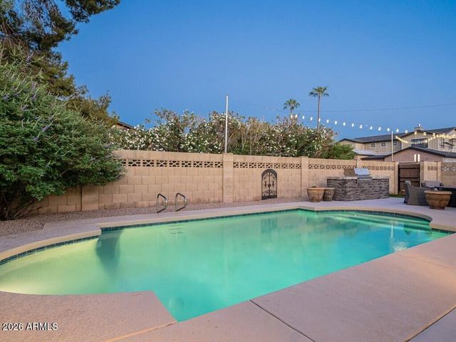 6319 N 82ND Way, Scottsdale, AZ 85250