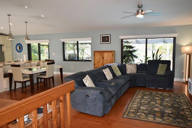 701 Blue Ridge Way, Davie, FL 33325