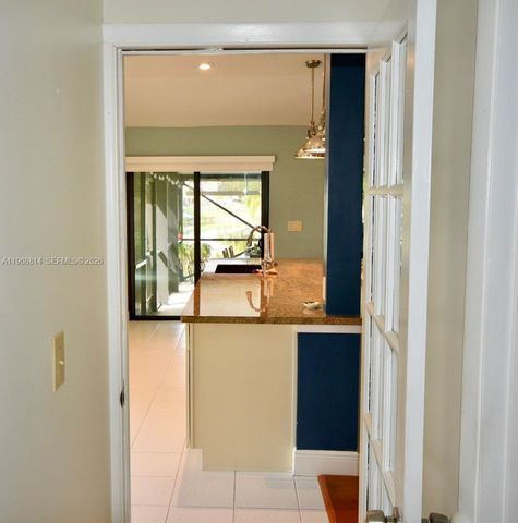 701 Blue Ridge Way, Davie, FL 33325