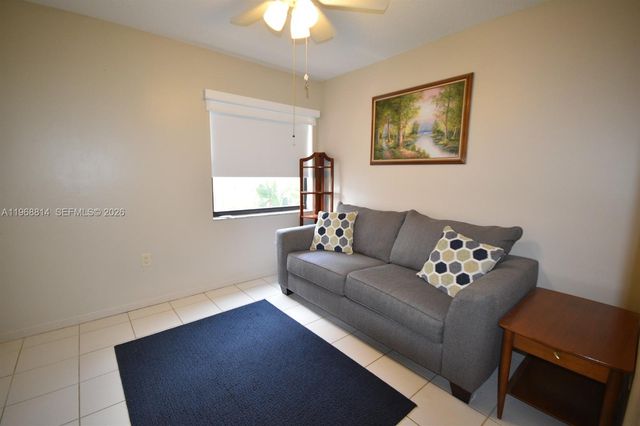 701 Blue Ridge Way, Davie, FL 33325