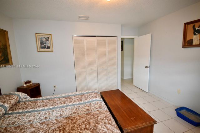 701 Blue Ridge Way, Davie, FL 33325