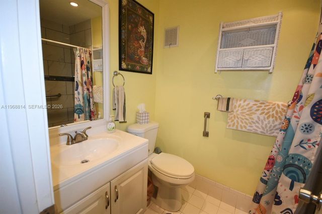 701 Blue Ridge Way, Davie, FL 33325