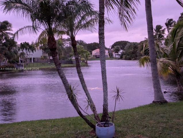 701 Blue Ridge Way, Davie, FL 33325