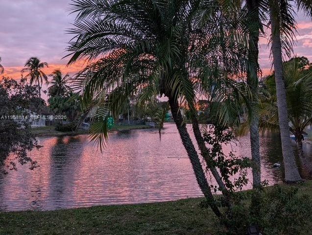 701 Blue Ridge Way, Davie, FL 33325