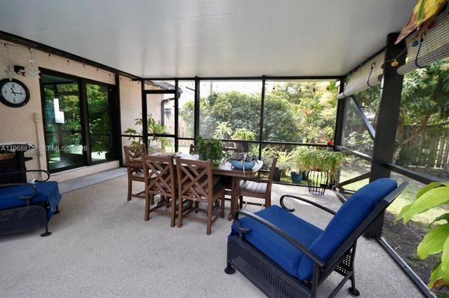 701 Blue Ridge Way, Davie, FL 33325