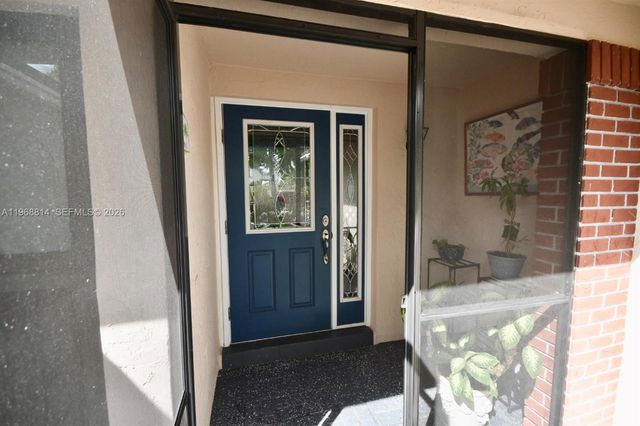 701 Blue Ridge Way, Davie, FL 33325