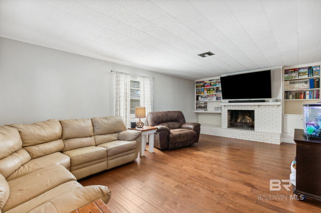 1407 N Alston Street, Foley, AL 36535