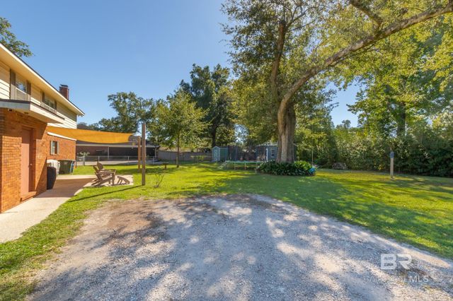 1407 N Alston Street, Foley, AL 36535