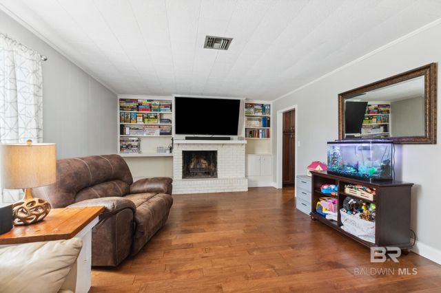 1407 N Alston Street, Foley, AL 36535