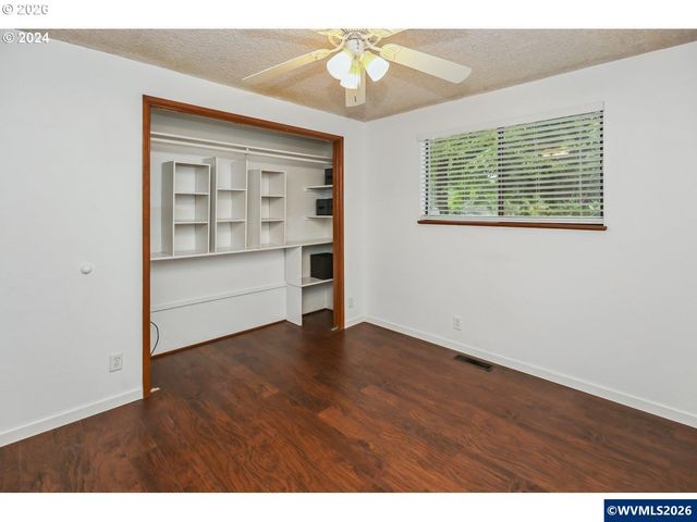 2420 Willona Dr Dr, Eugene, OR 97408