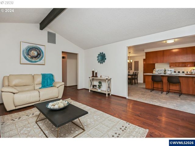 2420 Willona Dr Dr, Eugene, OR 97408