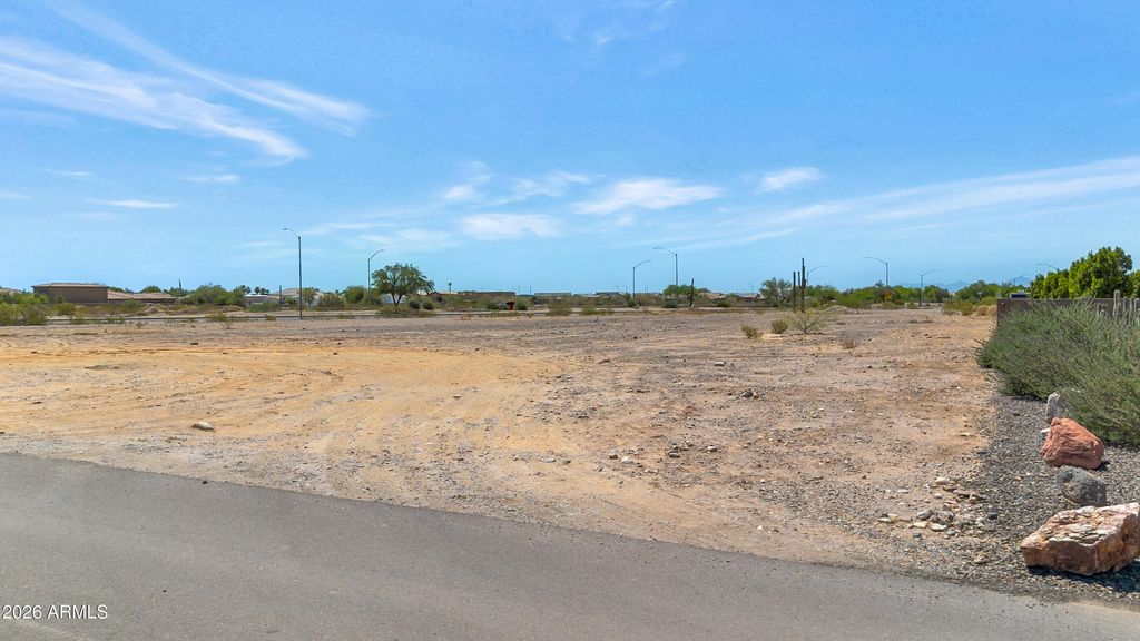 10001 W Avenida Del Sol -- 1, Peoria, AZ 85383 — exterior