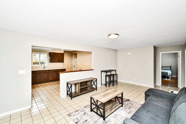 192 Fairmount Ave 1, Boston, MA 02136