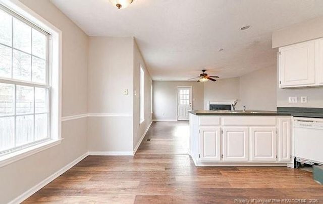 1045 Alexwood Drive, Hope Mills, NC 28348