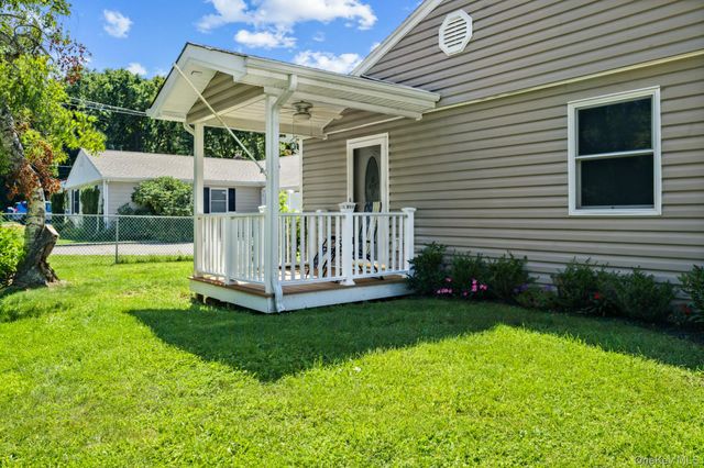 469 Carnation Drive, Shirley, NY 11967