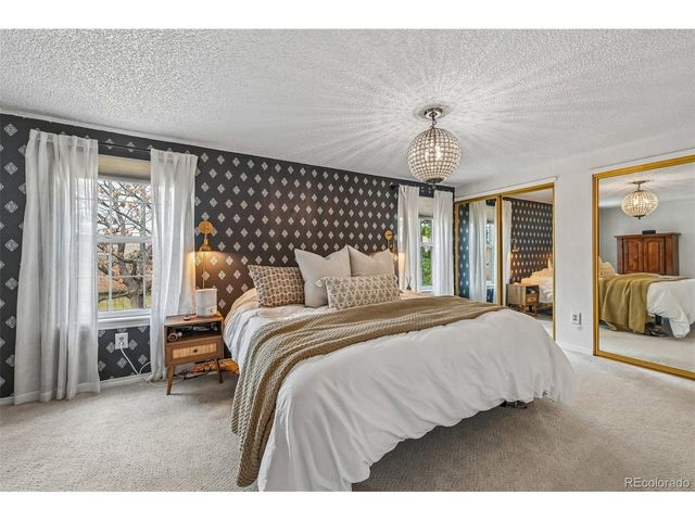 7101 W Yale Ave 902, Denver, CO 80227