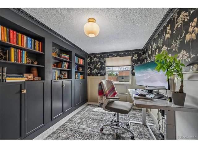 7101 W Yale Ave 902, Denver, CO 80227