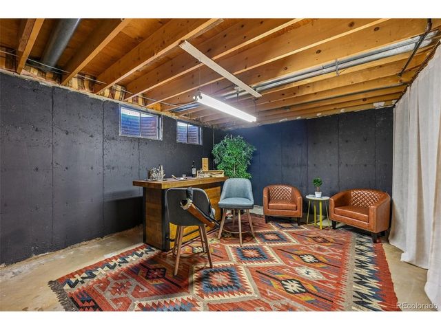 7101 W Yale Ave 902, Denver, CO 80227