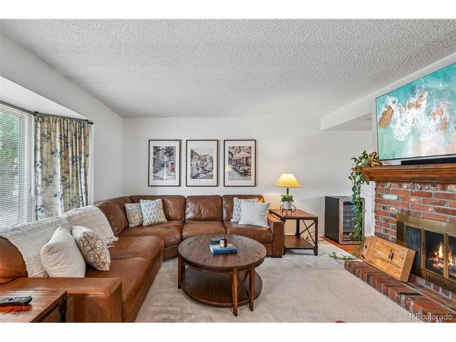 7101 W Yale Ave 902, Denver, CO 80227