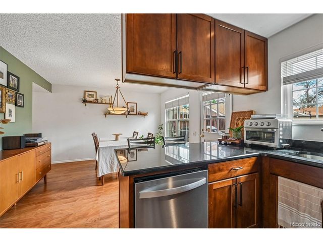 7101 W Yale Ave 902, Denver, CO 80227