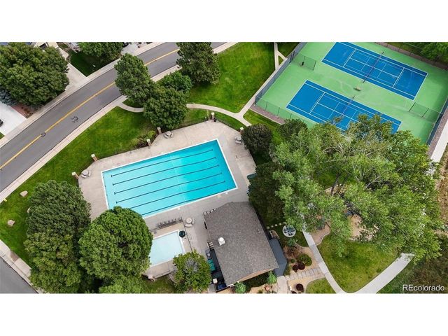 8144 Carr Cir, Arvada, CO 80005