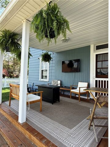 442 Jefferson Ave, Vanport, PA 15009
