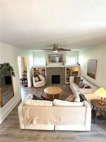 442 Jefferson Ave, Vanport, PA 15009