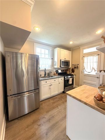 442 Jefferson Ave, Vanport, PA 15009