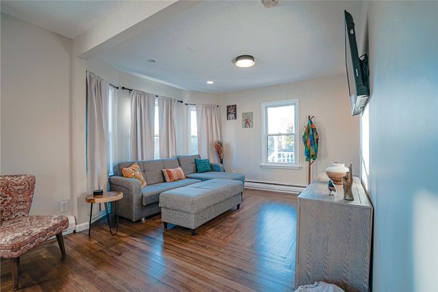 59 Bourne Avenue, East Providence, RI 02916