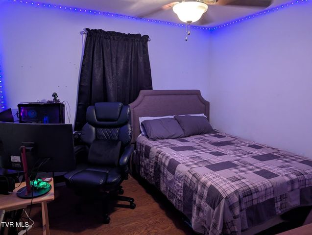 210 Falconview Drive, Church Hill, TN 37642