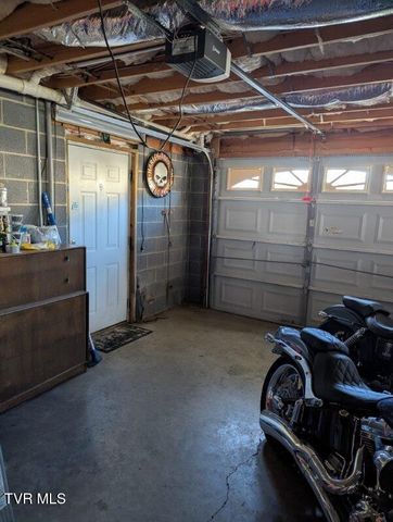 210 Falconview Drive, Church Hill, TN 37642