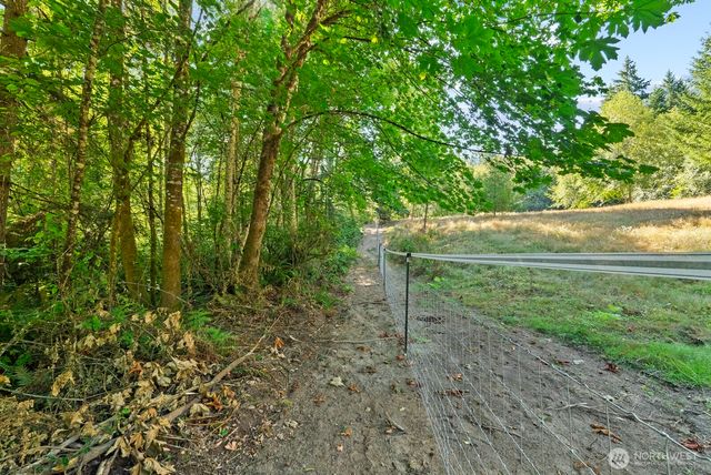 10660 Bethel Burley Road SE, Port Orchard, WA 98367